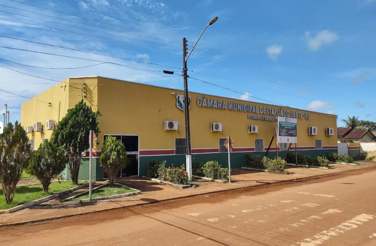 CâMARA MUNICIPAL DE ITAPUã DO OESTE